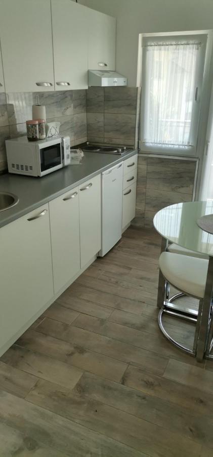 Naid Apartmani Кулен Вакуф Екстериор снимка