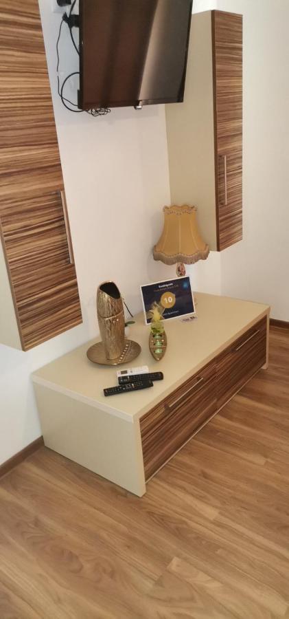 Naid Apartmani Кулен Вакуф Екстериор снимка