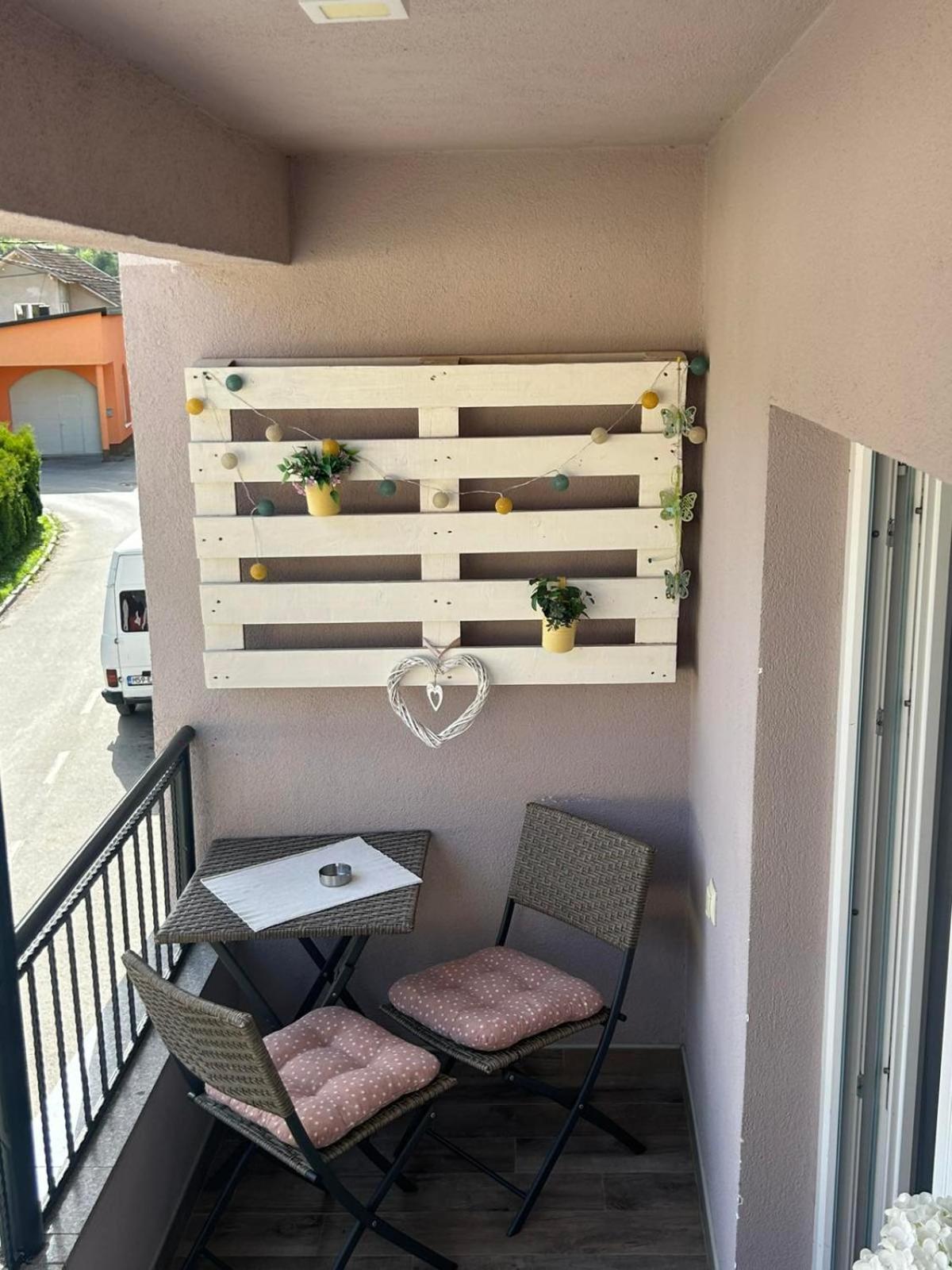 Naid Apartmani Кулен Вакуф Екстериор снимка
