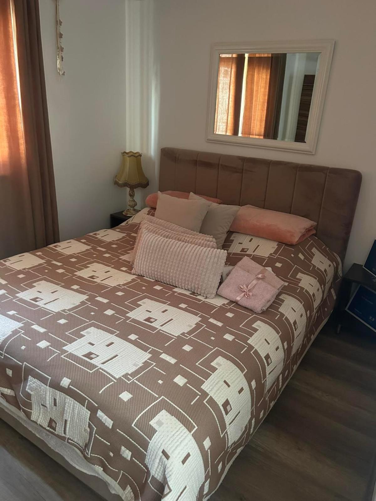 Naid Apartmani Кулен Вакуф Екстериор снимка