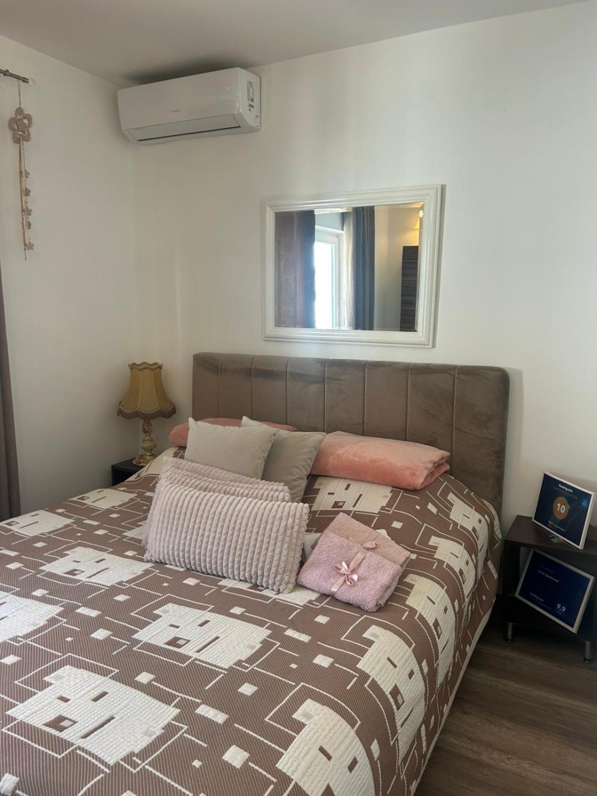 Naid Apartmani Кулен Вакуф Екстериор снимка